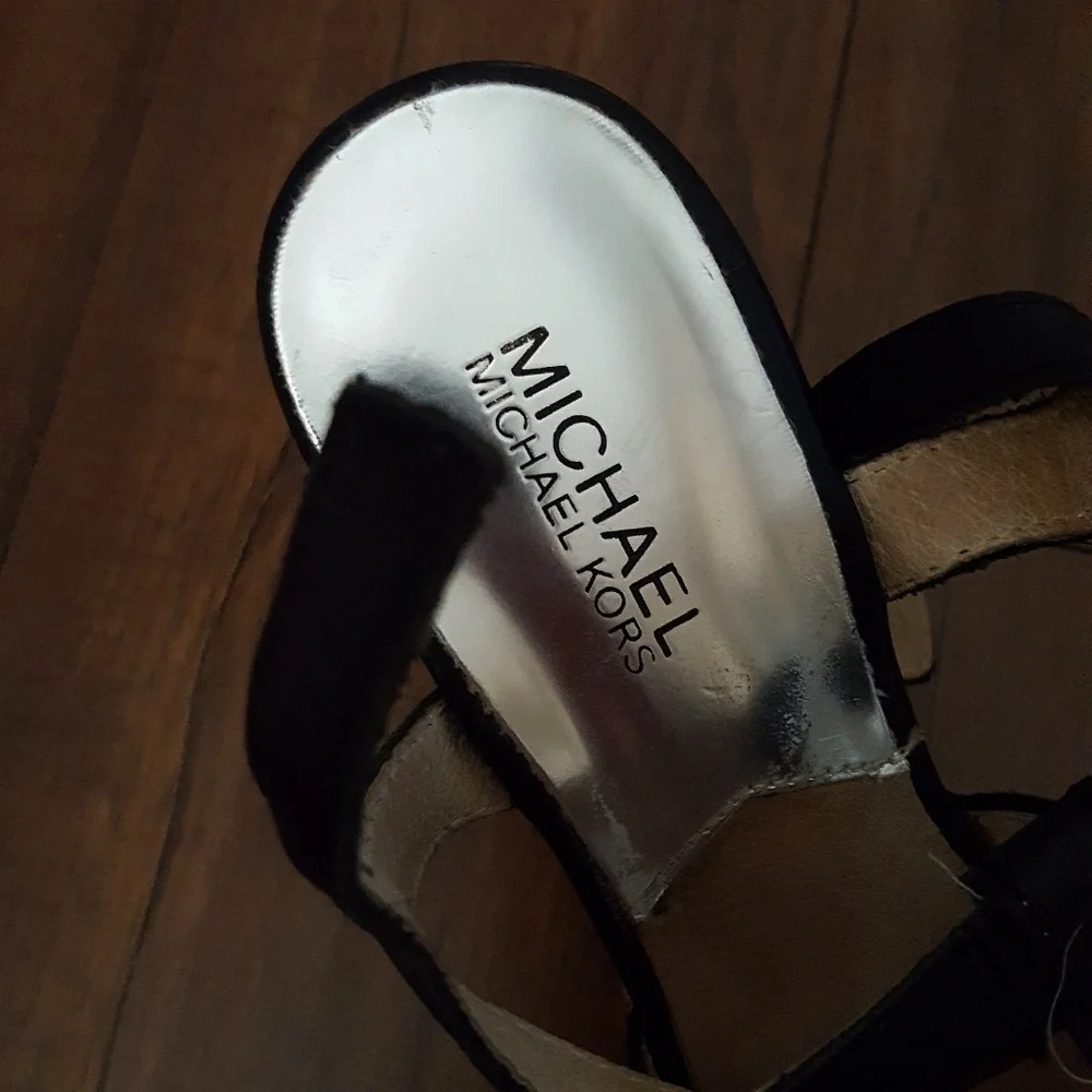 MICHAEL Michael Kors - Black Cork T‎ Strap Wedges
